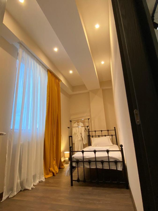 Apartment Sixteen ティビリシ エクステリア 写真